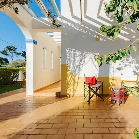 Moradia T3 Com Terraco Solarengo Villa