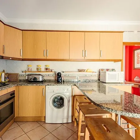 Villa Moradia T3 Com Terraco Solarengo Carrapateira