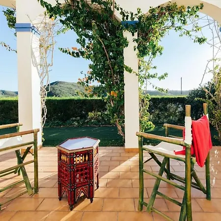 Villa Moradia T3 Com Terraco Solarengo